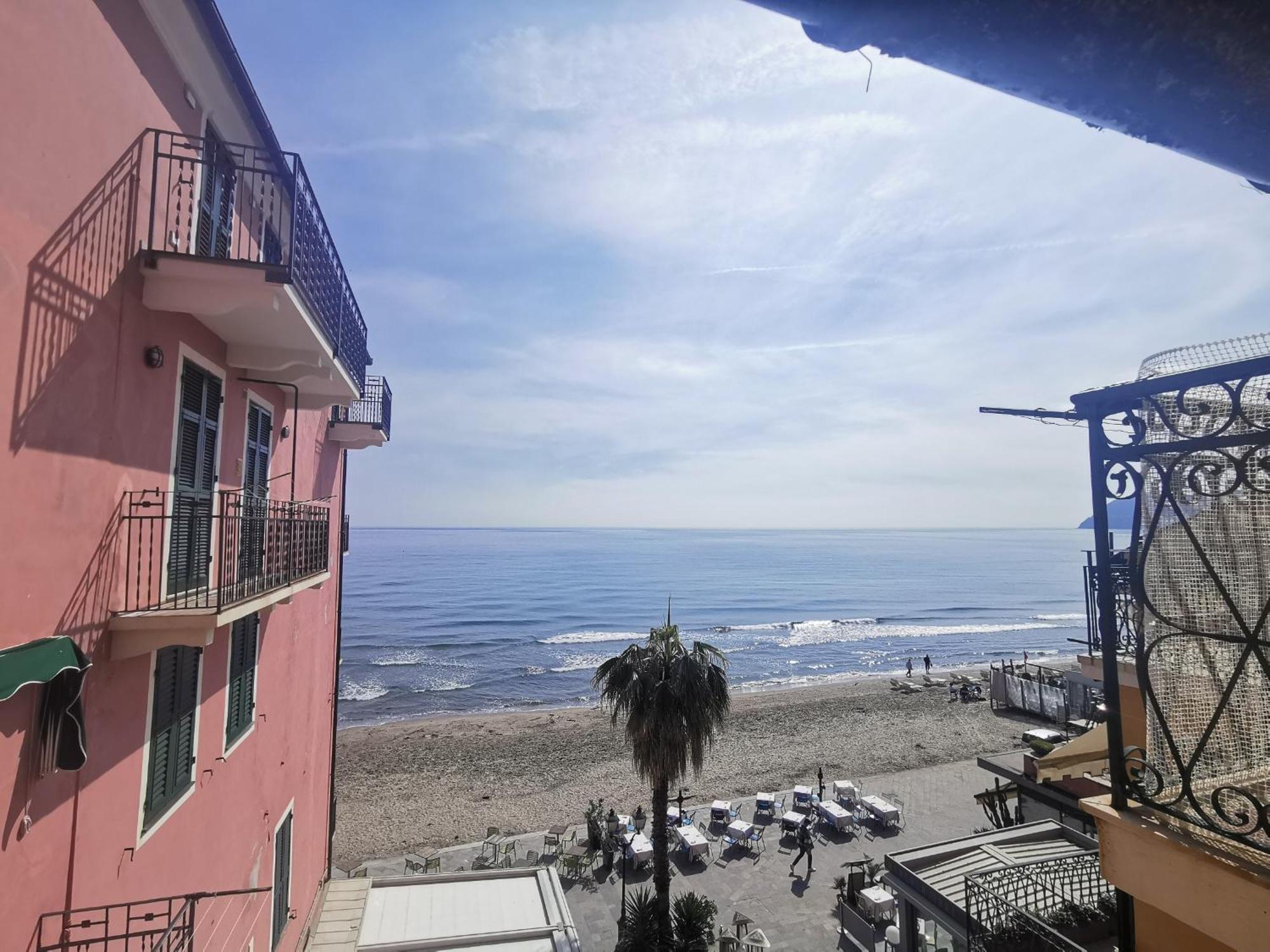 Casa Smile Apartment Alassio Ngoại thất bức ảnh